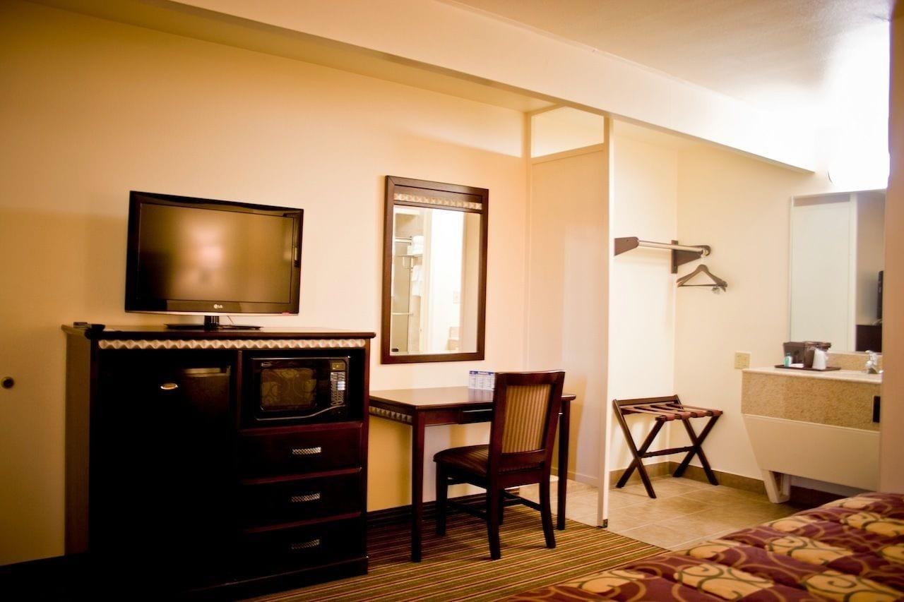 Whispering Palms Inn Del Rio Luaran gambar